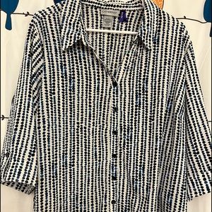 White and Blue button down blouse - Catherines 2X Petite